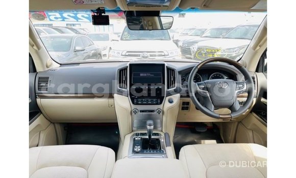 Sayi Imported Toyota Land Cruiser Red Mota in Import - Dubai a Ashanti Sayi Imported Toyota Land Cruiser Red Mota in Import - Dubai a Ashanti