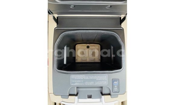 Sayi Imported Toyota Land Cruiser Red Mota in Import - Dubai a Ashanti Sayi Imported Toyota Land Cruiser Red Mota in Import - Dubai a Ashanti