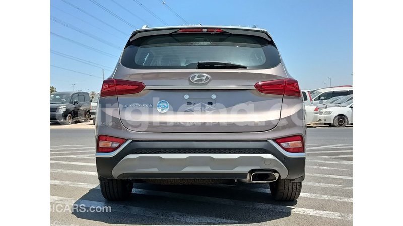 Big with watermark hyundai santa fe ashanti import dubai 31914