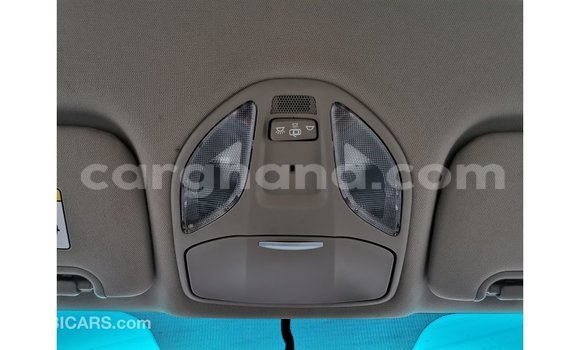 Sayi Imported Hyundai Santa Fe White Mota in Import - Dubai a Ashanti Sayi Imported Hyundai Santa Fe White Mota in Import - Dubai a Ashanti