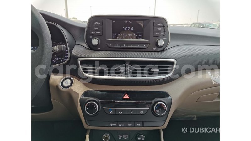 Big with watermark hyundai tucson ashanti import dubai 31937