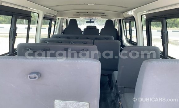 Ra Imported Toyota Hiace funfun Ọkọ̀ in Import - Dubai ni Ashanti Ra Imported Toyota Hiace funfun Ọkọ̀ in Import - Dubai ni Ashanti