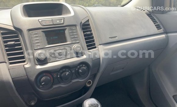 Sayi Imported Ford Ranger White Mota in Import - Dubai a Ashanti Sayi Imported Ford Ranger White Mota in Import - Dubai a Ashanti