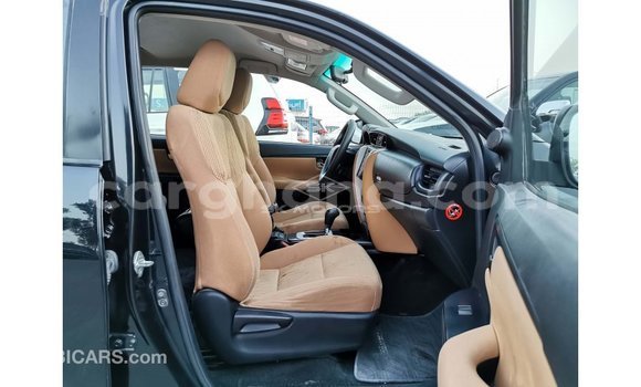 Buy Import Toyota Fortuner Black Car in Import - Dubai in Ashanti Buy Import Toyota Fortuner Black Car in Import - Dubai in Ashanti