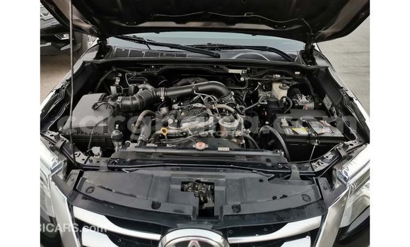 Buy Import Toyota Fortuner Black Car in Import - Dubai in Ashanti Buy Import Toyota Fortuner Black Car in Import - Dubai in Ashanti