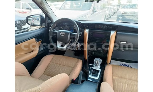Ra Imported Toyota Fortuner funfun Ọkọ̀ in Import - Dubai ni Ashanti Ra Imported Toyota Fortuner funfun Ọkọ̀ in Import - Dubai ni Ashanti