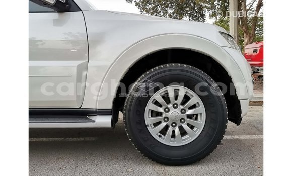 Buy Import Mitsubishi Pajero White Car in Import - Dubai in Ashanti Buy Import Mitsubishi Pajero White Car in Import - Dubai in Ashanti