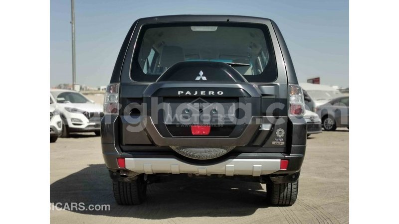 Big with watermark mitsubishi pajero ashanti import dubai 32000