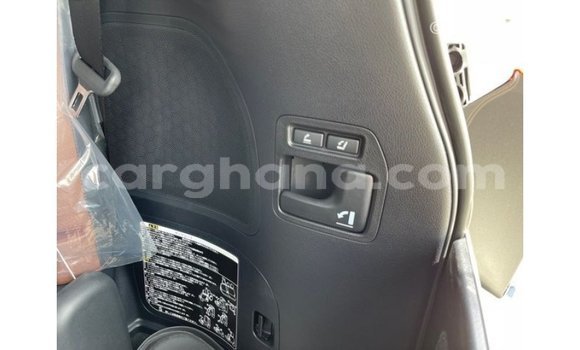 Ra Imported Toyota Land Cruiser funfun Ọkọ̀ in Import - Dubai ni Ashanti Ra Imported Toyota Land Cruiser funfun Ọkọ̀ in Import - Dubai ni Ashanti