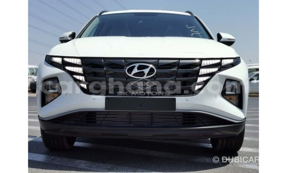 Sayi Imported Hyundai Tucson White Mota in Import - Dubai a Ashanti Sayi Imported Hyundai Tucson White Mota in Import - Dubai a Ashanti