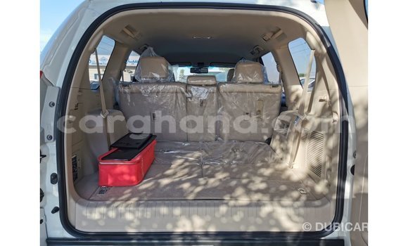 Sayi Imported Toyota Prado White Mota in Import - Dubai a Ashanti Sayi Imported Toyota Prado White Mota in Import - Dubai a Ashanti