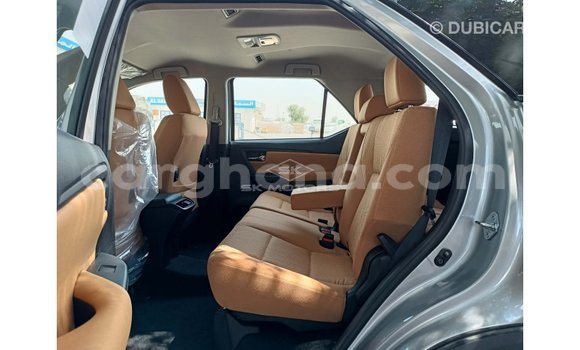 Buy Import Toyota Fortuner Other Car in Import - Dubai in Ashanti Buy Import Toyota Fortuner Other Car in Import - Dubai in Ashanti