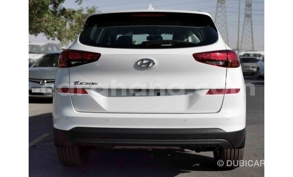 Ra Imported Hyundai Tucson funfun Ọkọ̀ in Import - Dubai ni Ashanti Ra Imported Hyundai Tucson funfun Ọkọ̀ in Import - Dubai ni Ashanti