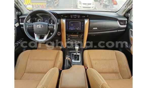 Buy Import Toyota Fortuner White Car in Import - Dubai in Ashanti Buy Import Toyota Fortuner White Car in Import - Dubai in Ashanti