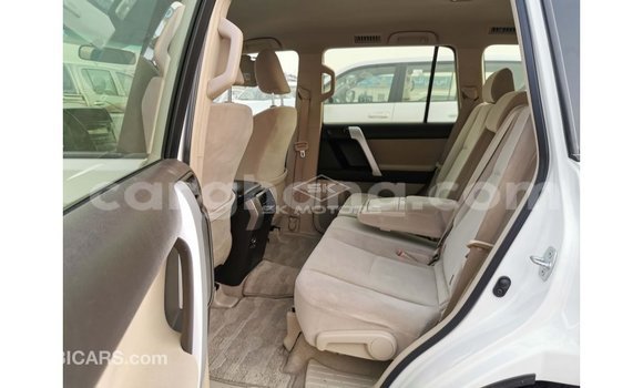 Buy Import Toyota Prado White Car in Import - Dubai in Ashanti Buy Import Toyota Prado White Car in Import - Dubai in Ashanti