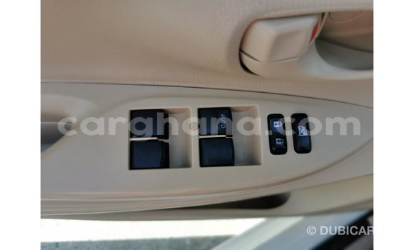 Ra Imported Toyota Yaris funfun Ọkọ̀ in Import - Dubai ni Ashanti Ra Imported Toyota Yaris funfun Ọkọ̀ in Import - Dubai ni Ashanti