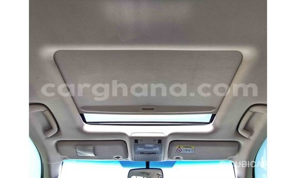 Buy Import Toyota Land Cruiser White Car in Import - Dubai in Ashanti Buy Import Toyota Land Cruiser White Car in Import - Dubai in Ashanti