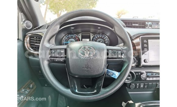 Buy Import Toyota Hilux Brown Car in Import - Dubai in Ashanti Buy Import Toyota Hilux Brown Car in Import - Dubai in Ashanti
