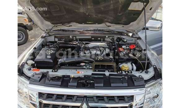 Buy Import Mitsubishi Pajero Other Car in Import - Dubai in Ashanti Buy Import Mitsubishi Pajero Other Car in Import - Dubai in Ashanti