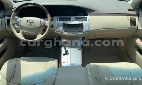Ra Imported Toyota Avalon funfun Ọkọ̀ in Import - Dubai ni Ashanti Ra Imported Toyota Avalon funfun Ọkọ̀ in Import - Dubai ni Ashanti