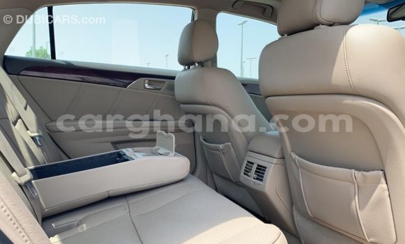 Ra Imported Toyota Avalon funfun Ọkọ̀ in Import - Dubai ni Ashanti Ra Imported Toyota Avalon funfun Ọkọ̀ in Import - Dubai ni Ashanti