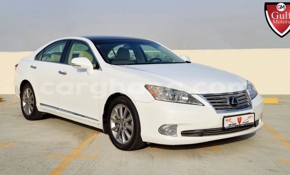 Sayi Imported Lexus ES White Mota in Import - Dubai a Ashanti