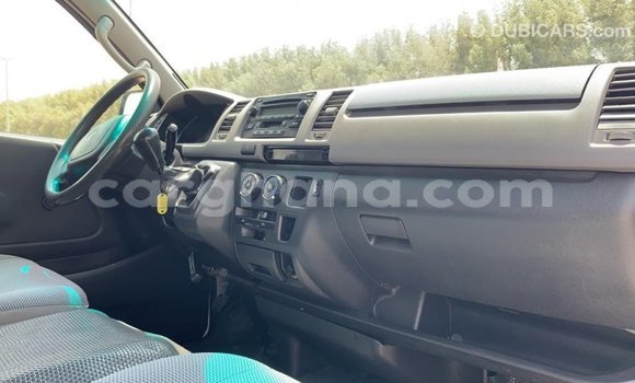 Sayi Imported Toyota Hiace White Mota in Import - Dubai a Ashanti Sayi Imported Toyota Hiace White Mota in Import - Dubai a Ashanti