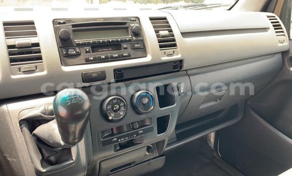 Sayi Imported Toyota Hiace White Mota in Import - Dubai a Ashanti Sayi Imported Toyota Hiace White Mota in Import - Dubai a Ashanti