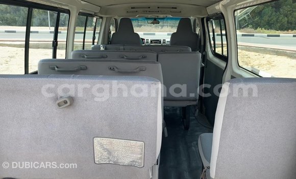 Sayi Imported Toyota Hiace White Mota in Import - Dubai a Ashanti Sayi Imported Toyota Hiace White Mota in Import - Dubai a Ashanti