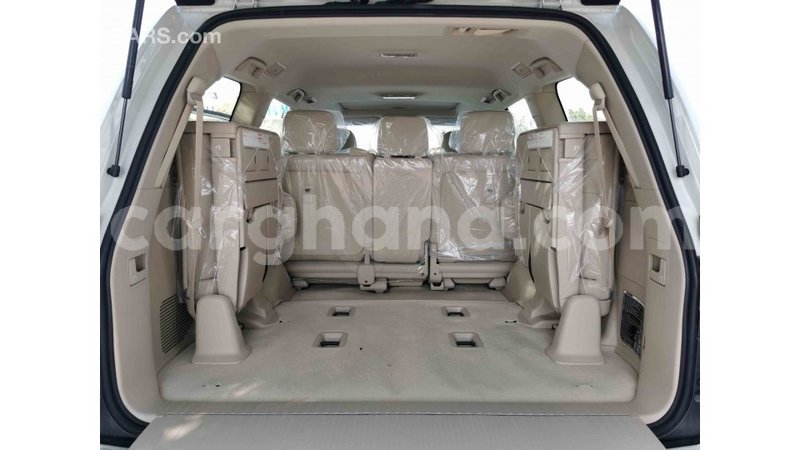 Big with watermark toyota land cruiser ashanti import dubai 32209