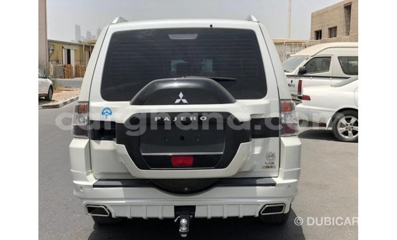 Buy Import Mitsubishi Pajero White Car in Import - Dubai in Ashanti Buy Import Mitsubishi Pajero White Car in Import - Dubai in Ashanti