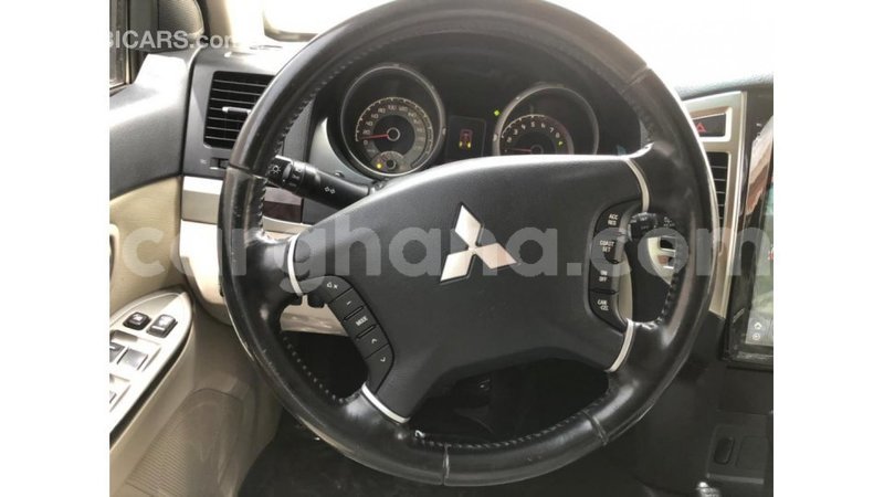 Big with watermark mitsubishi pajero ashanti import dubai 32221