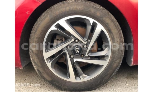 Sayi Imported Hyundai Elantra Red Mota in Import - Dubai a Ashanti Sayi Imported Hyundai Elantra Red Mota in Import - Dubai a Ashanti