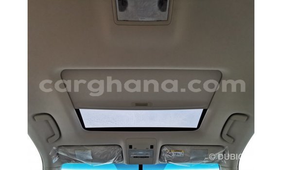 Sayi Imported Toyota Land Cruiser White Mota in Import - Dubai a Ashanti Sayi Imported Toyota Land Cruiser White Mota in Import - Dubai a Ashanti