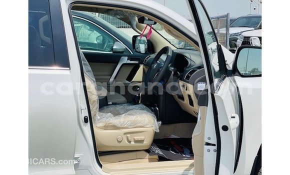 Ra Imported Toyota Prado funfun Ọkọ̀ in Import - Dubai ni Ashanti Ra Imported Toyota Prado funfun Ọkọ̀ in Import - Dubai ni Ashanti