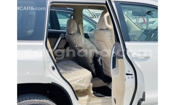 Ra Imported Toyota Prado funfun Ọkọ̀ in Import - Dubai ni Ashanti Ra Imported Toyota Prado funfun Ọkọ̀ in Import - Dubai ni Ashanti