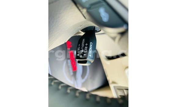 Ra Imported Toyota Prado funfun Ọkọ̀ in Import - Dubai ni Ashanti Ra Imported Toyota Prado funfun Ọkọ̀ in Import - Dubai ni Ashanti