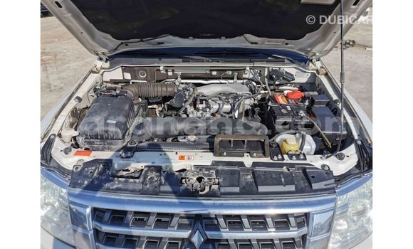 Sayi Imported Mitsubishi Pajero White Mota in Import - Dubai a Ashanti Sayi Imported Mitsubishi Pajero White Mota in Import - Dubai a Ashanti