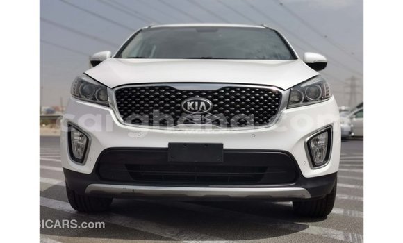 Sayi Imported Kia Sorento White Mota in Import - Dubai a Ashanti Sayi Imported Kia Sorento White Mota in Import - Dubai a Ashanti