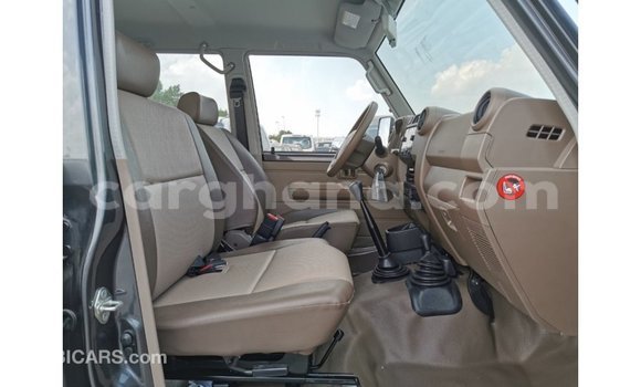 Sayi Imported Toyota Land Cruiser Sauran Mota in Import - Dubai a Ashanti Sayi Imported Toyota Land Cruiser Sauran Mota in Import - Dubai a Ashanti