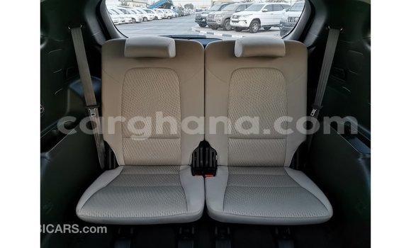 Sayi Imported Hyundai Santa Fe White Mota in Import - Dubai a Ashanti Sayi Imported Hyundai Santa Fe White Mota in Import - Dubai a Ashanti
