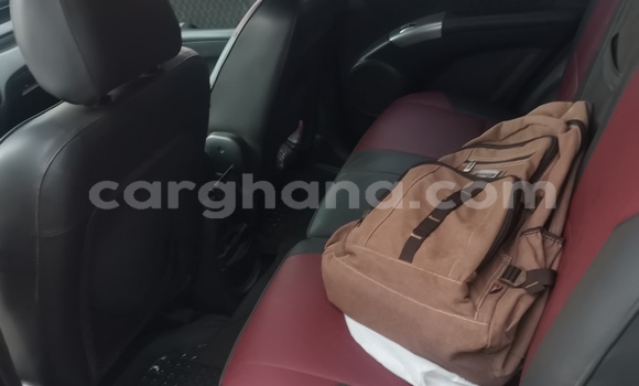 Buy Used Kia Sportage Green Car in Accra in Greater Accra Buy Used Kia Sportage Green Car in Accra in Greater Accra