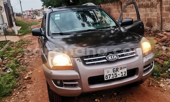 Buy Used Kia Sportage Green Car in Accra in Greater Accra Buy Used Kia Sportage Green Car in Accra in Greater Accra