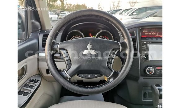 Sayi Imported Mitsubishi Pajero Black Mota in Import - Dubai a Ashanti Sayi Imported Mitsubishi Pajero Black Mota in Import - Dubai a Ashanti