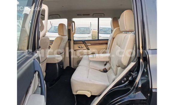 Sayi Imported Mitsubishi Pajero Black Mota in Import - Dubai a Ashanti Sayi Imported Mitsubishi Pajero Black Mota in Import - Dubai a Ashanti