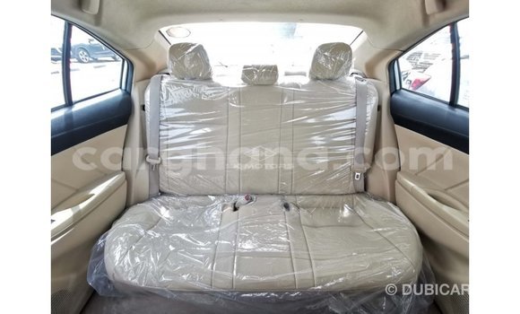 Sayi Imported Toyota Yaris White Mota in Import - Dubai a Ashanti Sayi Imported Toyota Yaris White Mota in Import - Dubai a Ashanti