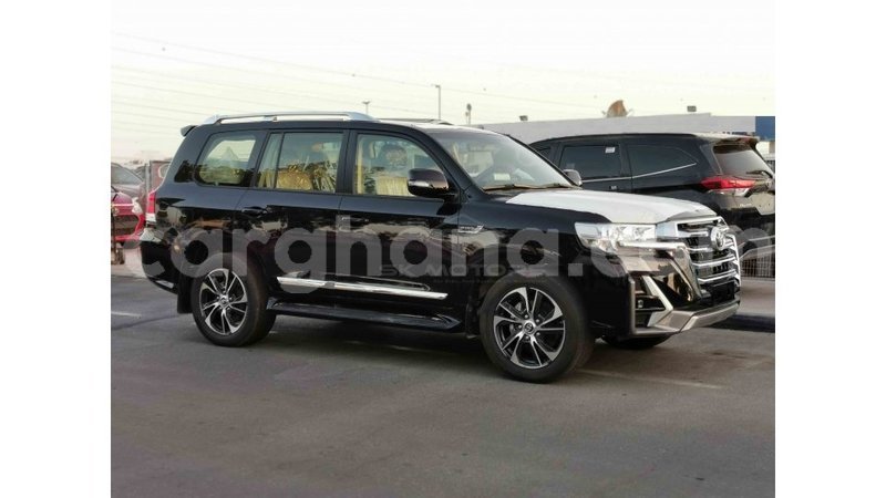 Big with watermark toyota land cruiser ashanti import dubai 32343