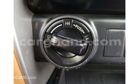 Ra Imported Toyota Fortuner funfun Ọkọ̀ in Import - Dubai ni Ashanti Ra Imported Toyota Fortuner funfun Ọkọ̀ in Import - Dubai ni Ashanti