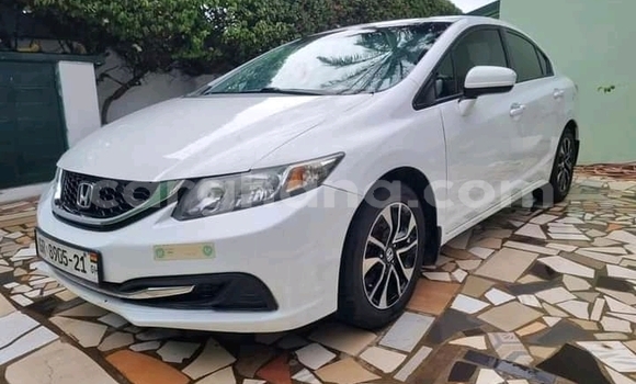 Buy Used Honda Civic White Car in Accra in Greater Accra Buy Used Honda Civic White Car in Accra in Greater Accra