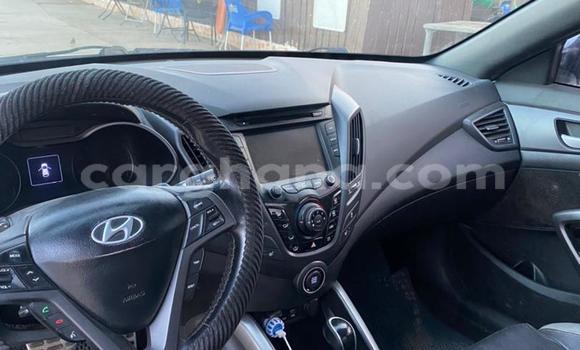 Buy Used Hyundai Veloster White Car in Accra in Greater Accra Buy Used Hyundai Veloster White Car in Accra in Greater Accra